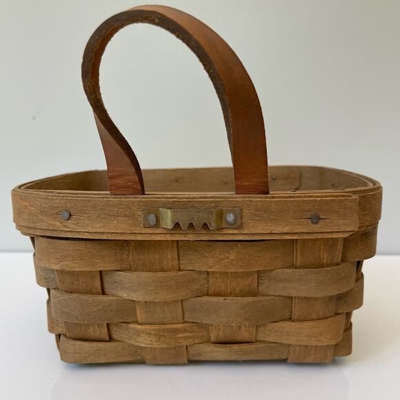 VTG Longaberger Small Key Basket With Liner Signed Dated 1985 Handmade USA Woven - Picture 6 of 13